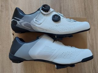 Zapatillas Shimano RC702 Blancas T45 Carretera