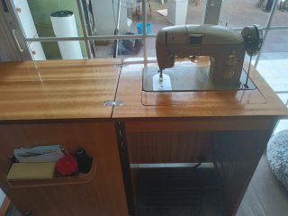 Máquina de Coser Sigma Super Automática