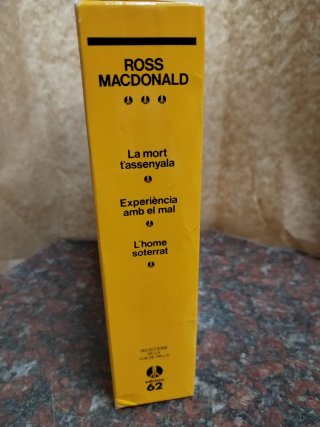 La cua de palla estoig Ross Macdonald