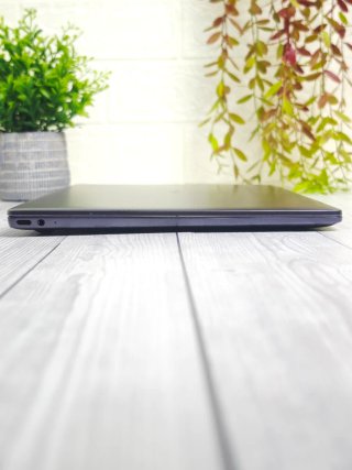 Portátil Huawei MateBook 13 con Caja
