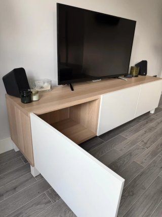 Mueble TV Ikea Besta Blanco y Madera 180x38x40