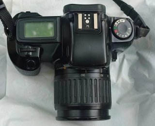 Canon EOS 1000F Analógica + Accesorios