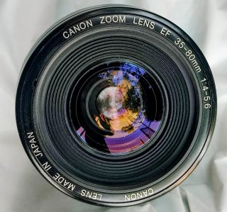 Canon EOS 1000F Analógica + Accesorios