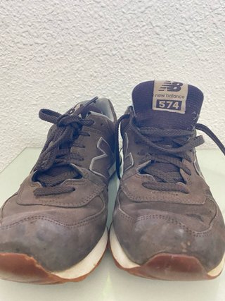Zapatillas New Balance 574 Marrón Talla 43