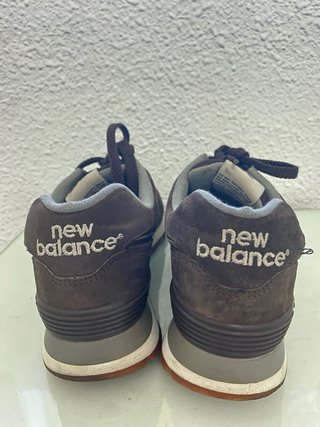 Zapatillas New Balance 574 Marrón Talla 43