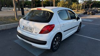 Peugeot 207 2007