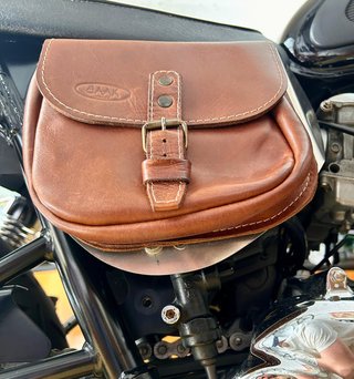 Borsa laterale pelle Baak per Triumph Bonneville