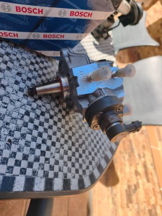 Bomba Inyectora Alta Presión Bosch 167003606R
