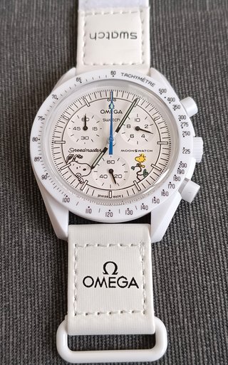 Swatch MoonSwatch Snoopy Bianco Nuovo a 26 euro