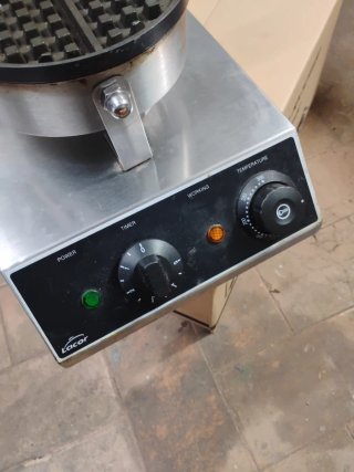 Gofrera Profesional Lacor 1100W