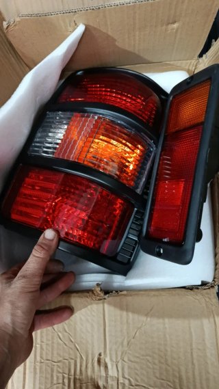 Faros Pajero/Montero V20