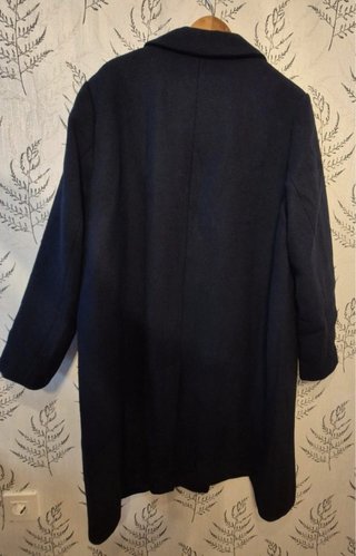 Abrigo gris elegante nuevo