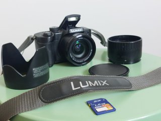 Panasonic Lumix DMC-FZ5 Kit Completo