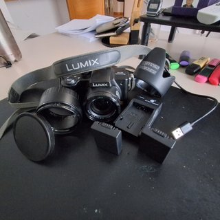Panasonic Lumix DMC-FZ5 Kit Completo