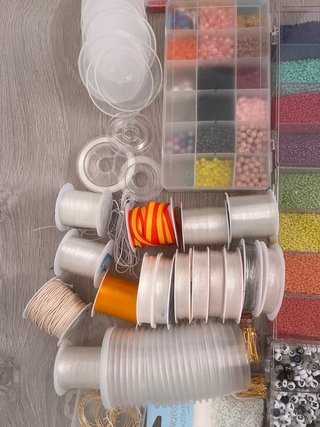 Kit Manualidades Cuentas, Hilos y Abalorios