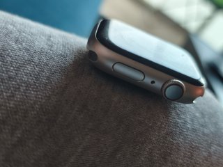 iPhone 14 Plus 256GB + Apple Watch S7 45mm