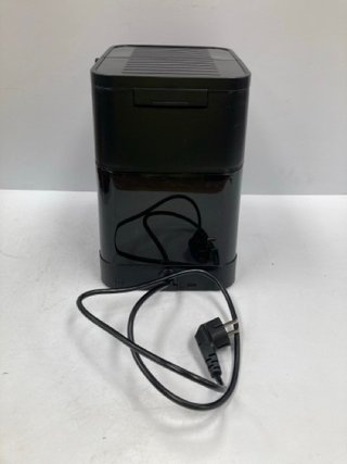 Cafetera DeLonghi Stilosa Negra