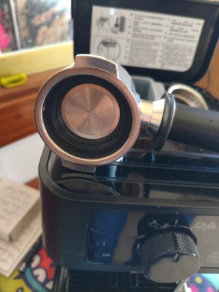 Cafetera DeLonghi Stilosa Negra