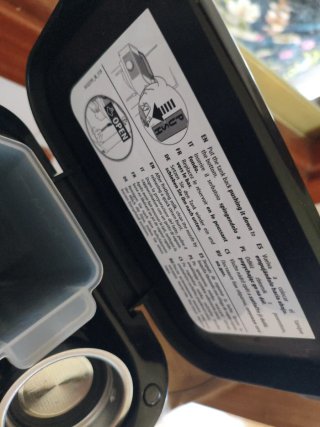 Cafetera DeLonghi Stilosa Negra