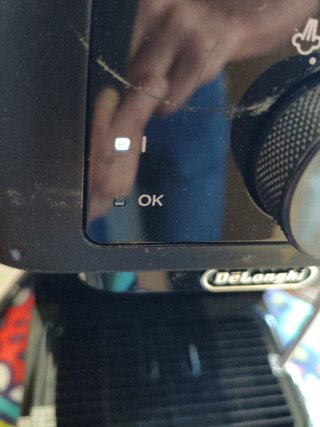 Cafetera DeLonghi Stilosa Negra