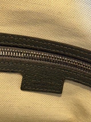 Bolso Gucci Maletín GG Supreme Gris