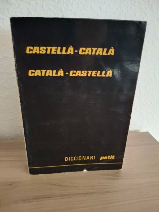 Lote 5 diccionarios y libros consulta catalán