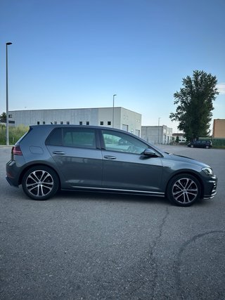 Volkswagen Golf r-line 7.5