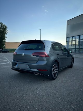 Volkswagen Golf r-line 7.5