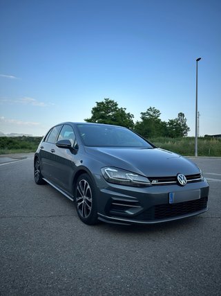 Volkswagen Golf r-line 7.5