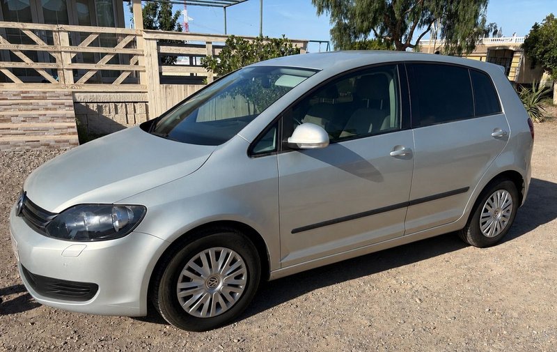 Volkswagen Golf Plus 2011 - foto 1