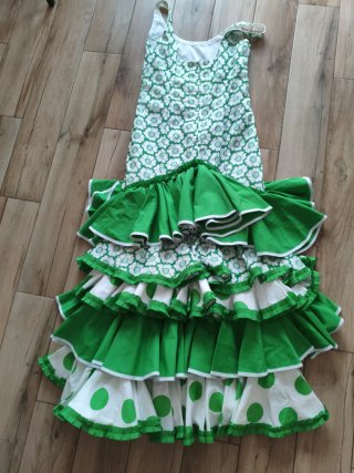 Vestido Flamenca Volantes Verde y Blanco