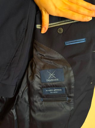 Traje Alvaro Moreno Azul Talla 42