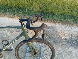 Bicicleta Gravel Giant Talla L Revisada