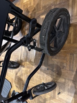 Silla de ruedas marca DRIVE