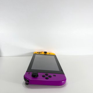 Nintendo Switch Viola e Giallo completa
