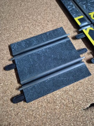 Scalextric Compact Cruce