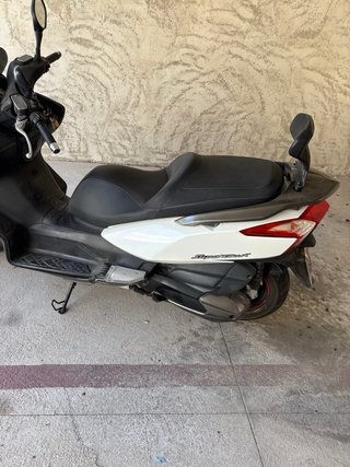Kymco Downtown 300i 2013 Blanca