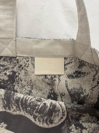 Bolsa Dior Beauty Estampado Animal