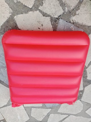 Lote Piscina Hinchable y Colchoneta Roja