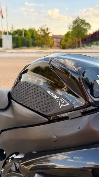 Suzuki GSXR 600 k7 Negra