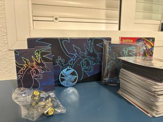 Cartas pokemon bulk + ETB y Lata