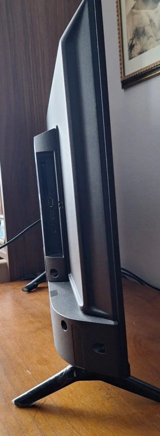 Televisor Negro