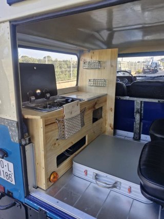 LAND ROVER SANTANA CAMPER RESTAURADO