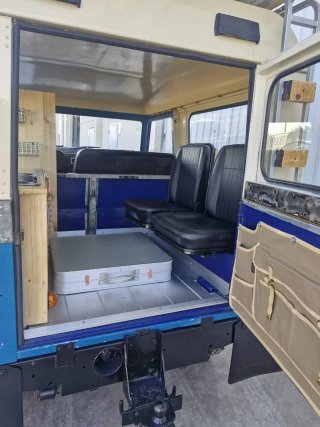 LAND ROVER SANTANA CAMPER RESTAURADO