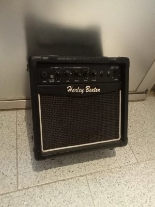 Amplificador Guitarra Eléctrica Harley Benton HB-1