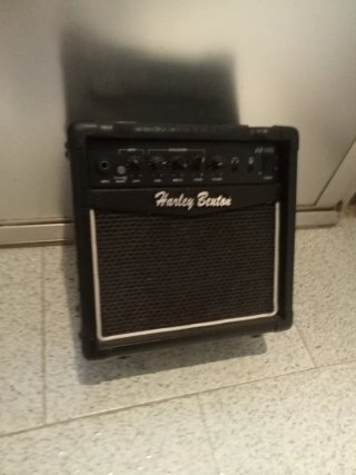 Amplificador Guitarra Eléctrica Harley Benton HB-1