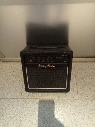 Amplificador Guitarra Eléctrica Harley Benton HB-1