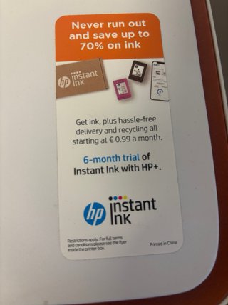 Impresora HP Instant Ink Naranja/Blanca