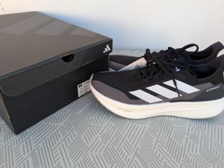 ADIDAS ULTRABOOST 5X T-48=31cm