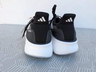 ADIDAS ULTRABOOST 5X T-48=31cm